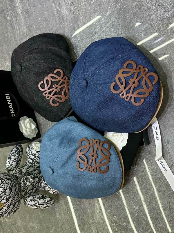 Loewe beret dx20